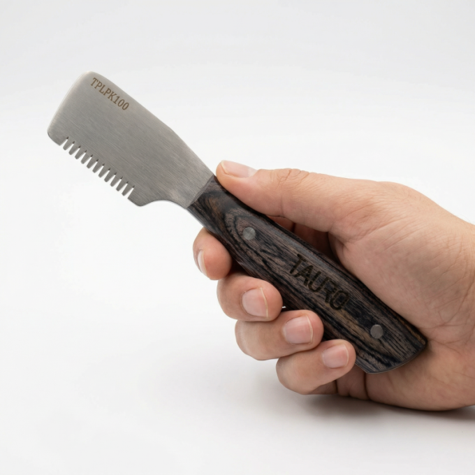 abisoliermesser mit grober Zahnung und Holzgriff - 4