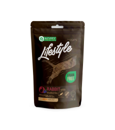 snack pour chats avec du lapin et des myrtilles