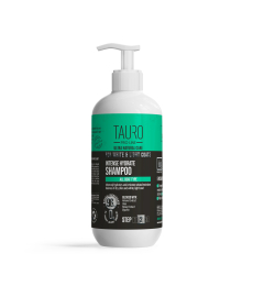 Shampoo Ultra Natural Care ad idratazione intensa per cani e gatti con pelo e pelle bianchi e chiari