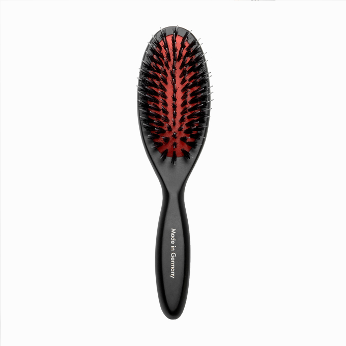 Brosse en bois de hêtre, poils de sanglier de 16 mm avec dents en nylon, noire, forme ovale - 0