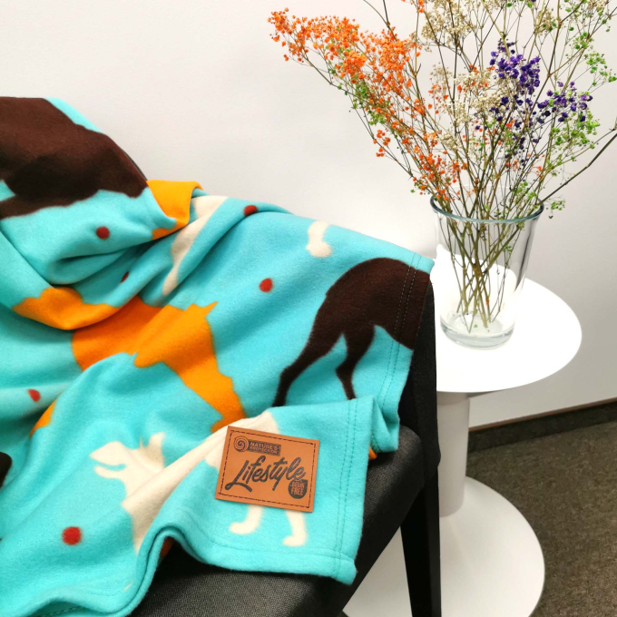 blanket, with puppies - 3